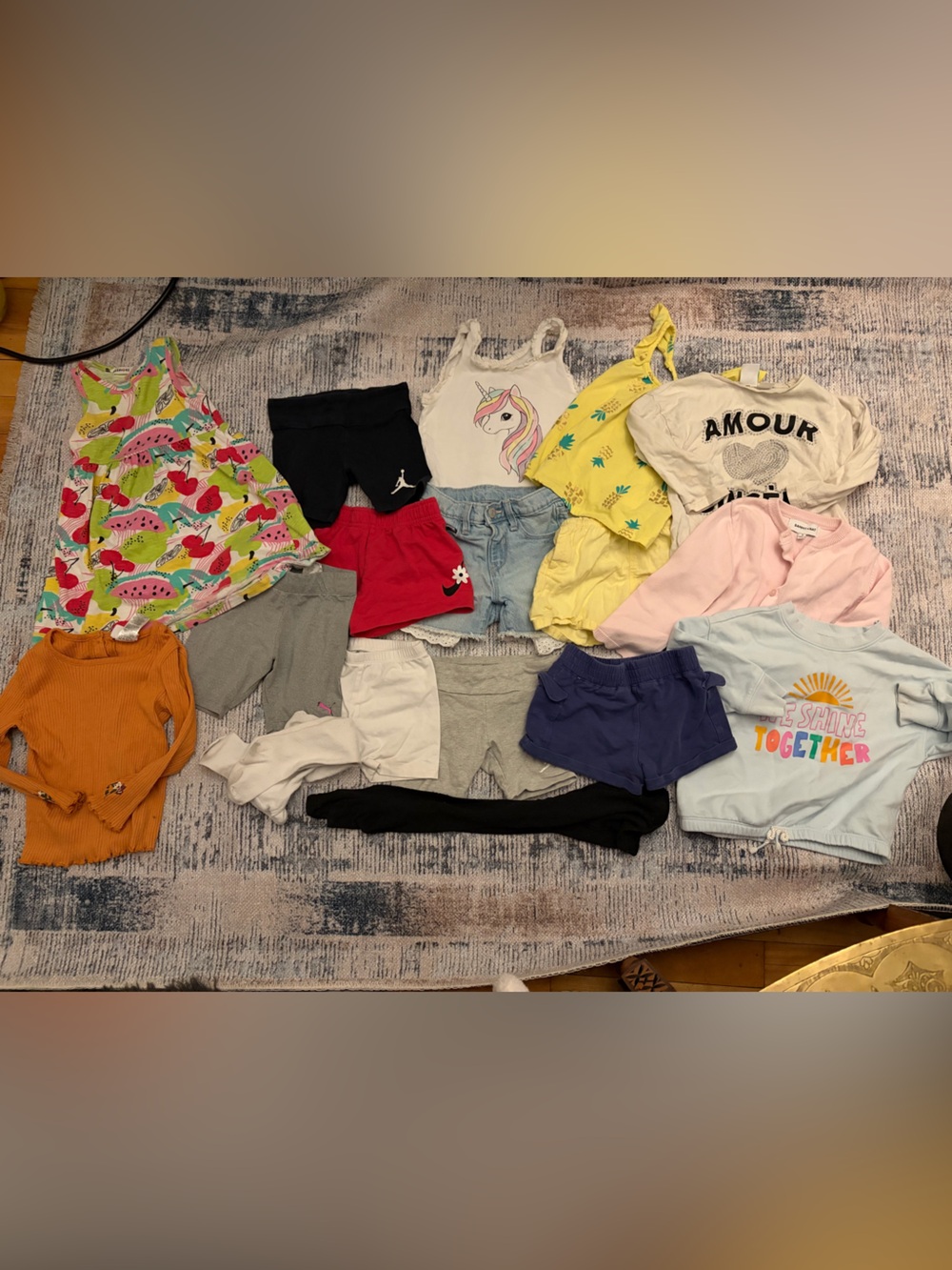 set of summer clothing for 3-4 year old girls